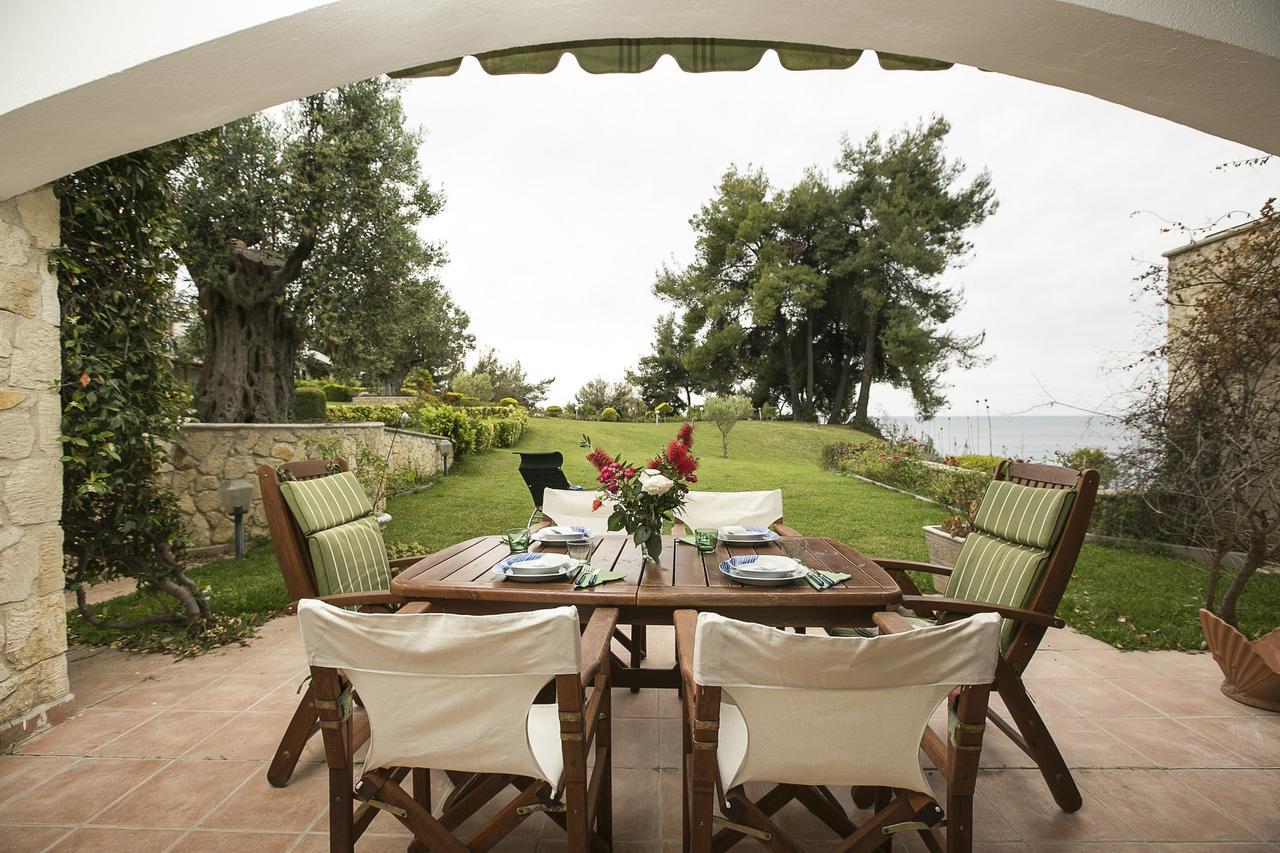 חניוטי Blue Crab, Beachfront House In Kalandra #Feelslikehome מראה חיצוני תמונה